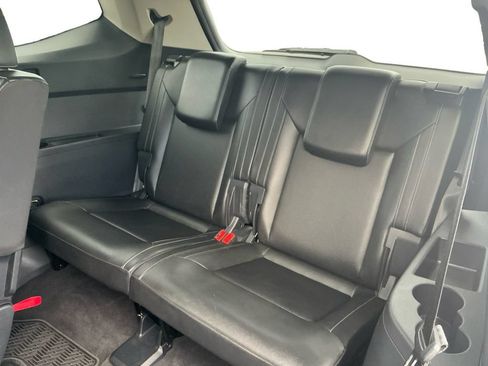 Used 2018 Volkswagen Atlas SE FWD image 21