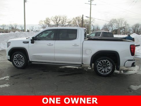 Certified 2025 GMC Sierra 1500 Denali Ultimate image 9