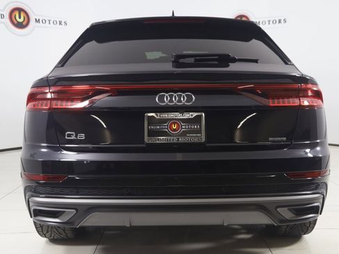 Used 2021 Audi Q8 Prestige w/ Prestige Package image 47
