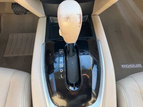 Used 2014 Nissan Rogue SL w/ SL Premium Package image 17