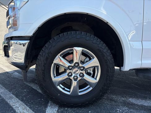 Used 2018 Ford F150 Lariat w/ Equipment Group 502A Luxury image 25