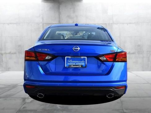Used 2025 Nissan Altima 2.5 SR image 6