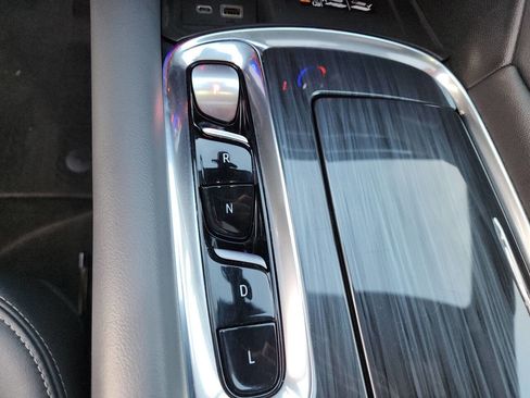 Used 2024 Buick Enclave Essence w/ Experience Buick Package image 39