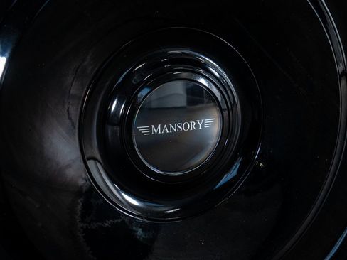 Used 2023 Rolls-Royce Phantom Sedan image 12