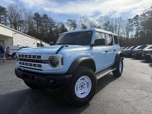 Certified 2025 Ford Bronco Heritage Edition AWD/4WD image 1