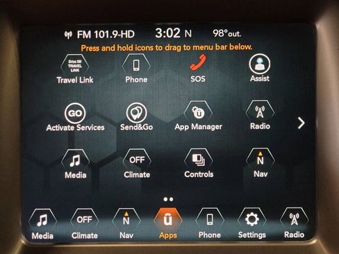 Used 2018 Jeep Compass Latitude w/ Popular Equipment Group FWD image 25