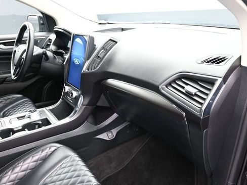 Used 2024 Ford Edge Titanium AWD/4WD image 44