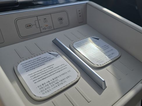 New 2026 Hyundai Santa Fe Limited AWD/4WD image 28