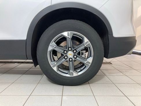 Used 2025 Chevrolet Blazer LT AWD/4WD image 25