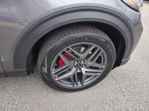 New 2026 Ford Explorer ST w/ Sun And Sound Package image 17