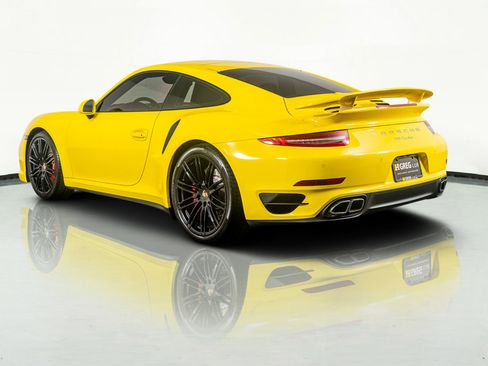 Used 2015 Porsche 911 Turbo w/ Sport Chrono Package image 16