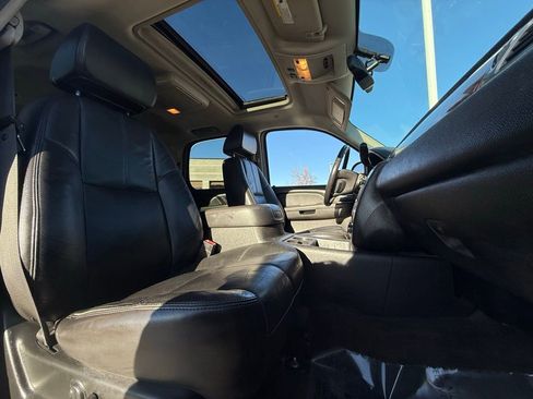 Used 2008 GMC Yukon SLT AWD/4WD image 28