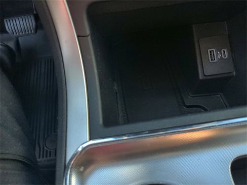 Certified 2022 Ford Edge SEL w/ Convenience Package image 28