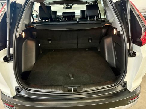 Used 2021 Honda CR-V Touring image 11
