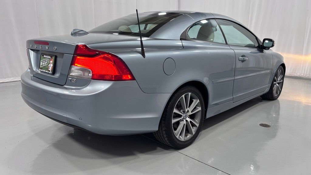 Used 2011 Volvo C70 T5 w/ Multimedia Pkg FWD image 5