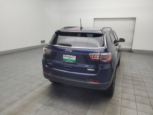 Used 2018 Jeep Compass Latitude w/ Popular Equipment Group AWD/4WD image 7