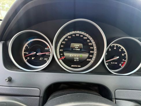 Used 2014 Mercedes-Benz C 63 AMG Sedan image 23