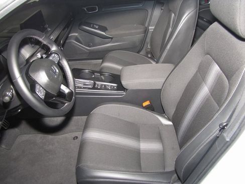 Certified 2024 Honda Civic Sport image 8