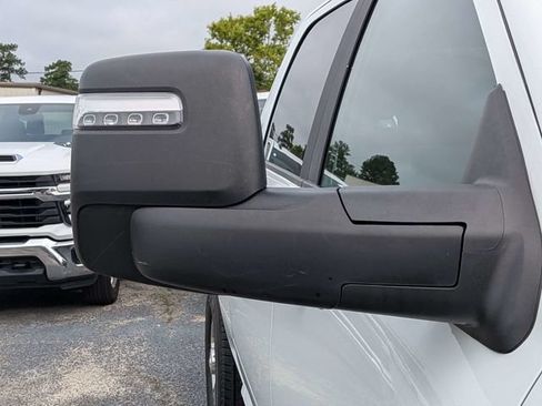 Used 2024 RAM 2500 Big Horn AWD/4WD image 10