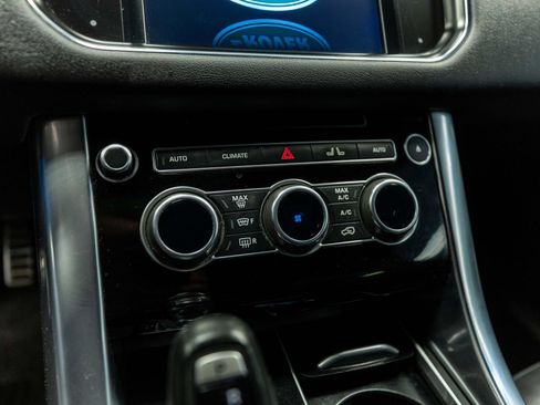 Used 2016 Land Rover Range Rover Sport Supercharged AWD/4WD image 13