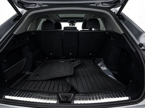 Used 2025 Audi Q5 Premium Plus w/ Premium Plus AWD/4WD image 20