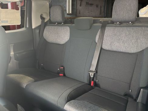 New 2026 Ford Maverick XLT AWD/4WD image 12