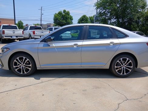 New 2026 Volkswagen Jetta Sport FWD image 4