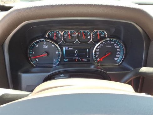 Used 2018 Chevrolet Silverado 1500 LT w/ All Star Edition AWD/4WD image 24