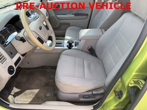 Used 2012 Ford Escape XLT FWD image 10