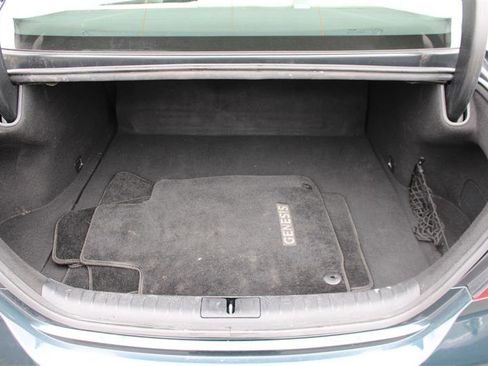 Used 2024 Genesis G70 2.5T image 21