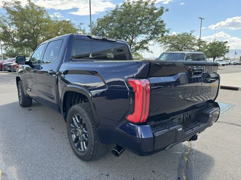 Used 2023 Toyota Tundra Platinum AWD/4WD image 2