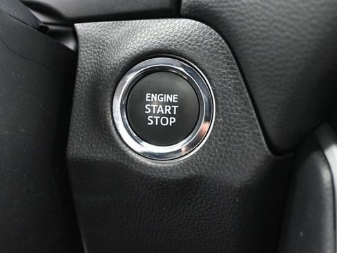 Certified 2025 Toyota RAV4 XLE image 31