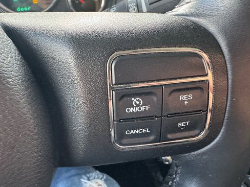 Used 2013 Jeep Wrangler Unlimited Sport w/ Dual Top Group image 18