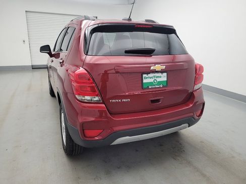 Used 2020 Chevrolet Trax LT w/ LT Convenience Package AWD/4WD image 6