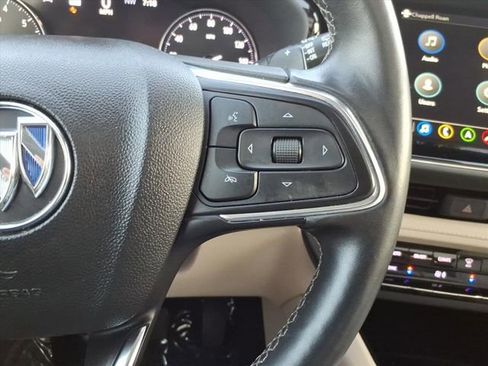 Used 2022 Buick Envision Avenir w/ Technology Package II image 37