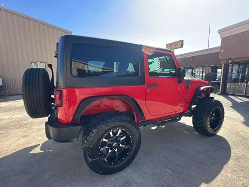 Used 2016 Jeep Wrangler Sport w/ Quick Order Package 24S AWD/4WD image 5