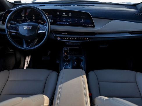 Used 2024 Cadillac XT4 Luxury w/ Trailering Package image 30