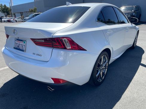 Used 2015 Lexus IS 250 RWD image 7