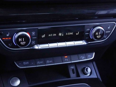 Used 2018 Audi Q5 2.0T Premium Plus w/ Premium Plus Package image 27