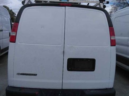 Used 2020 Chevrolet Express 2500 w/ Communications Package image 4