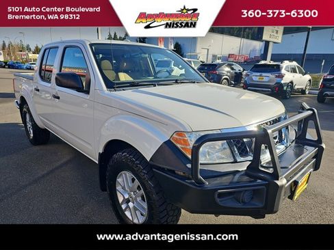 Used 2016 Nissan Frontier SV image 7