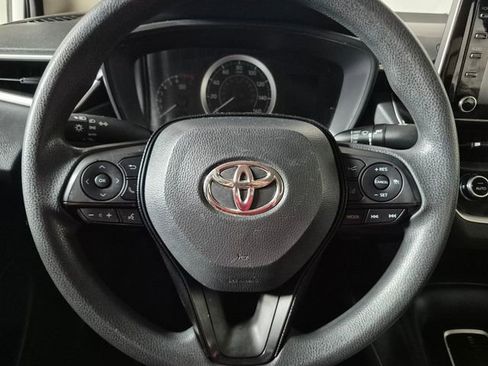 Certified 2020 Toyota Corolla LE FWD image 17