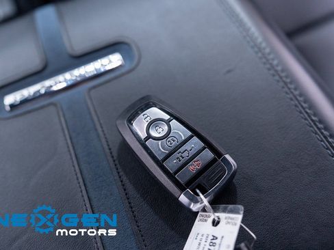 Used 2024 Ford F150 Platinum image 41