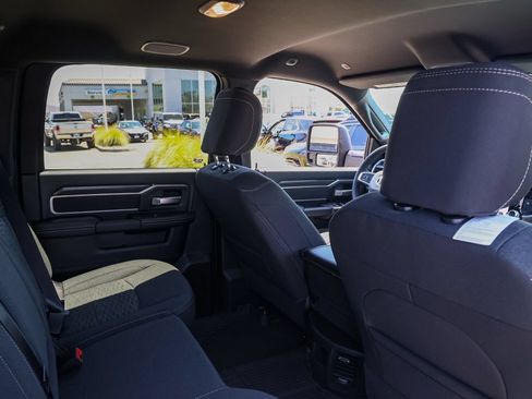 New 2026 RAM 3500 Big Horn AWD/4WD image 16