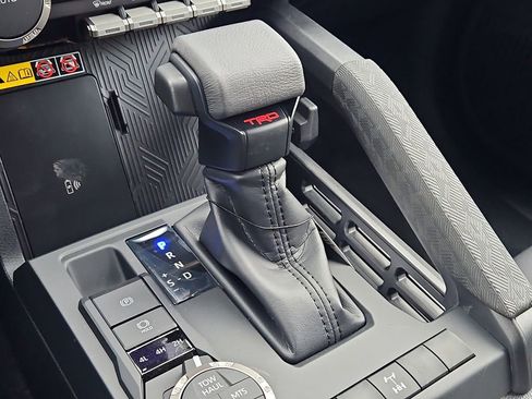 New 2026 Toyota Tacoma 4x4 Double Cab image 18