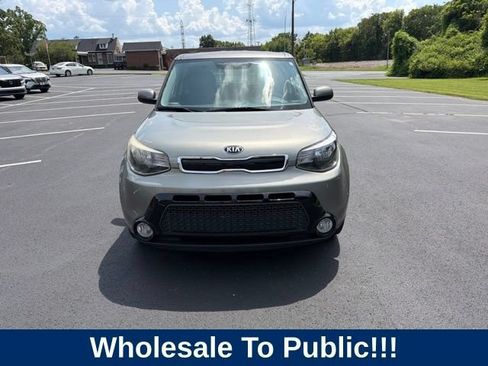 Used 2016 Kia Soul + FWD image 2