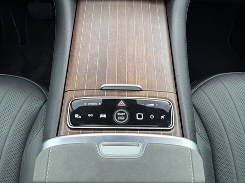 Certified 2023 Mercedes-Benz EQS 580 4MATIC SUV image 22