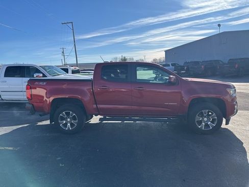 Used 2015 Chevrolet Colorado Z71 w/ LPO, Bed Protection Package image 4