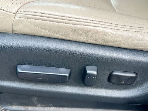 Used 2016 Honda CR-V EX-L image 19