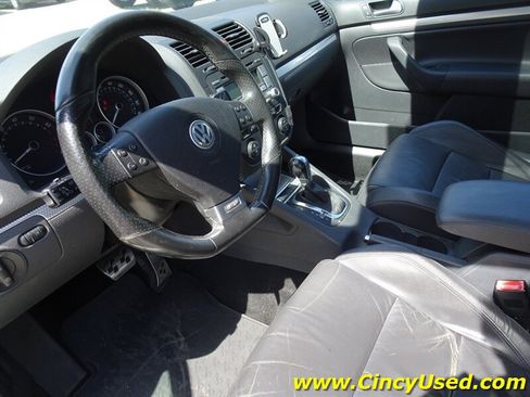 Used 2008 Volkswagen R32 AWD/4WD image 11
